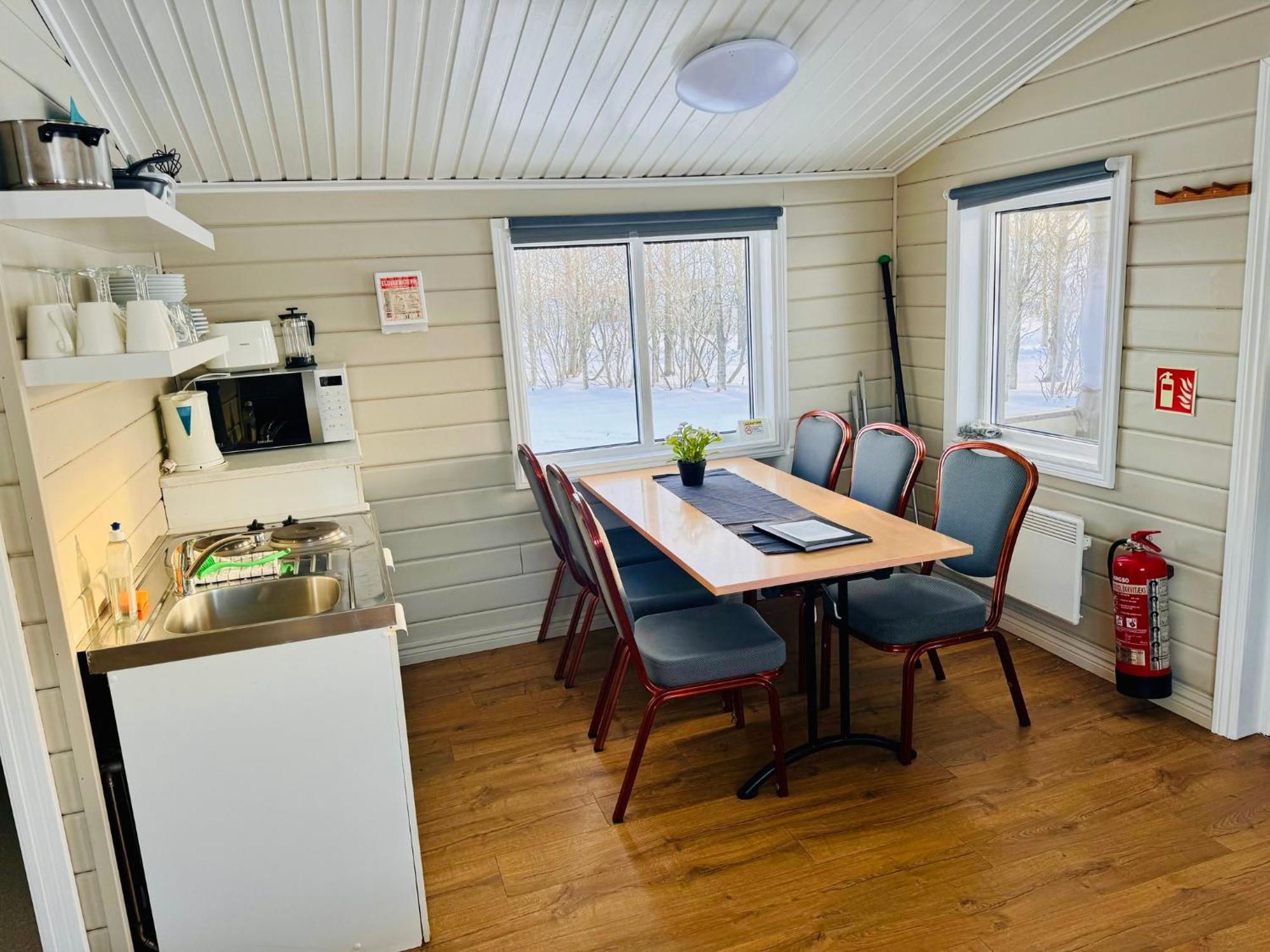 Hellisholar Cottages Hvolsvöllur Eksteriør bilde